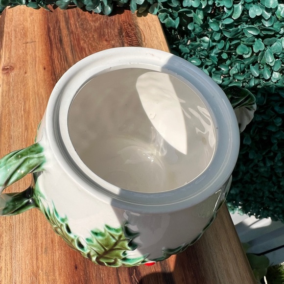 Vintage ceramic Christmas holly sugar bowl. Christmas home decor - Picture 7 of 12